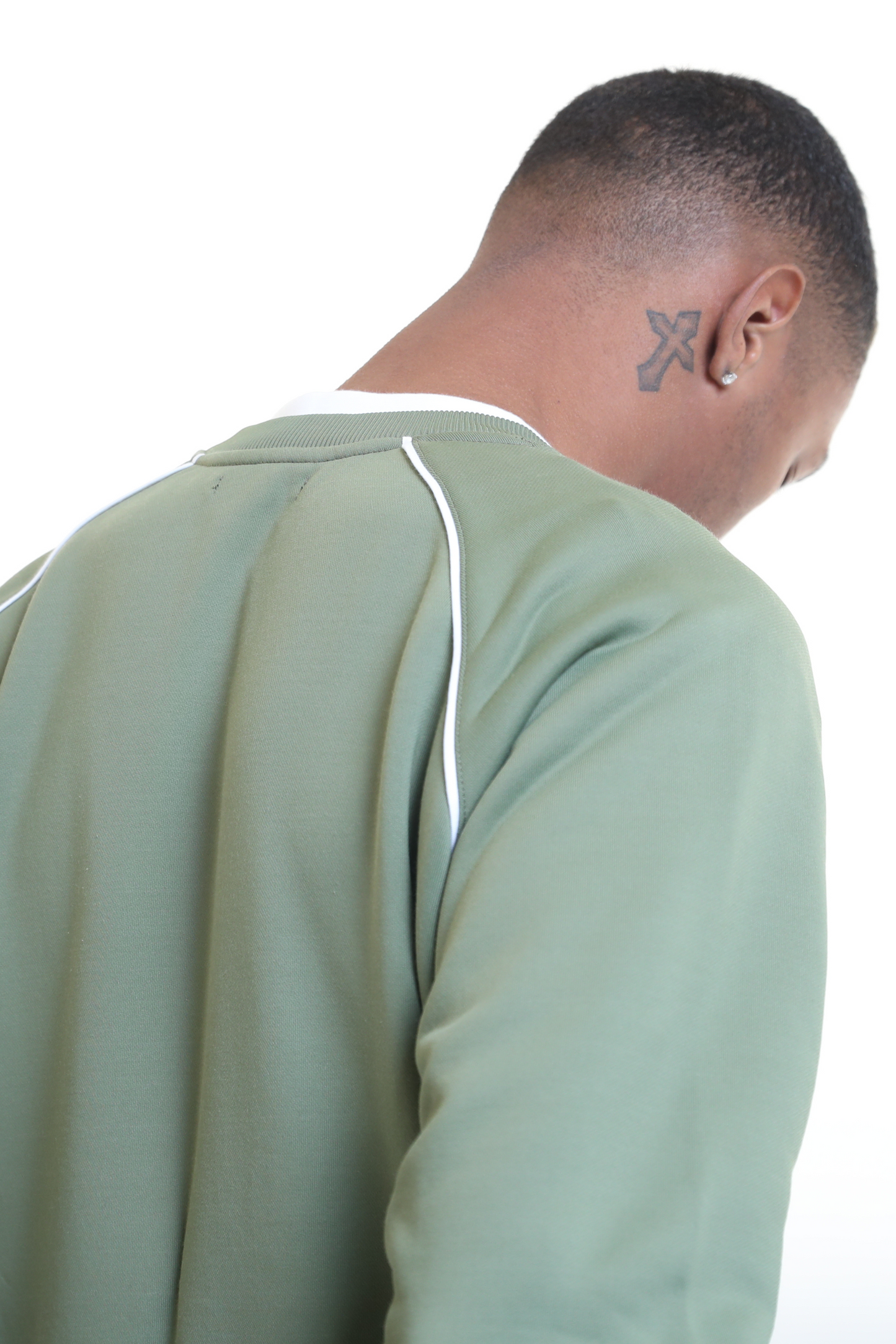 GREEN- ELEVATED EDGE - SWEATER