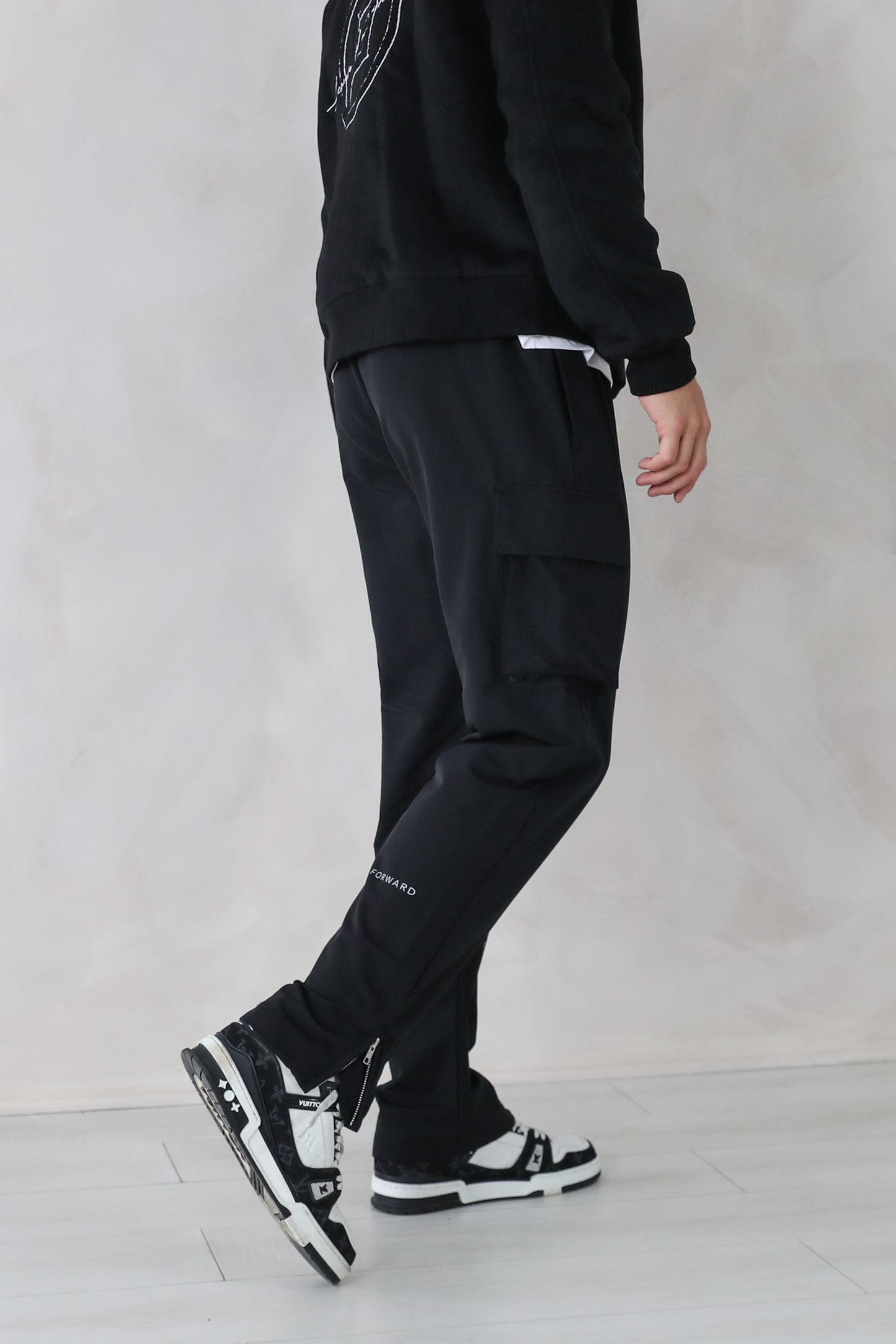 NOIR - STRAIGHT CUT CARGO