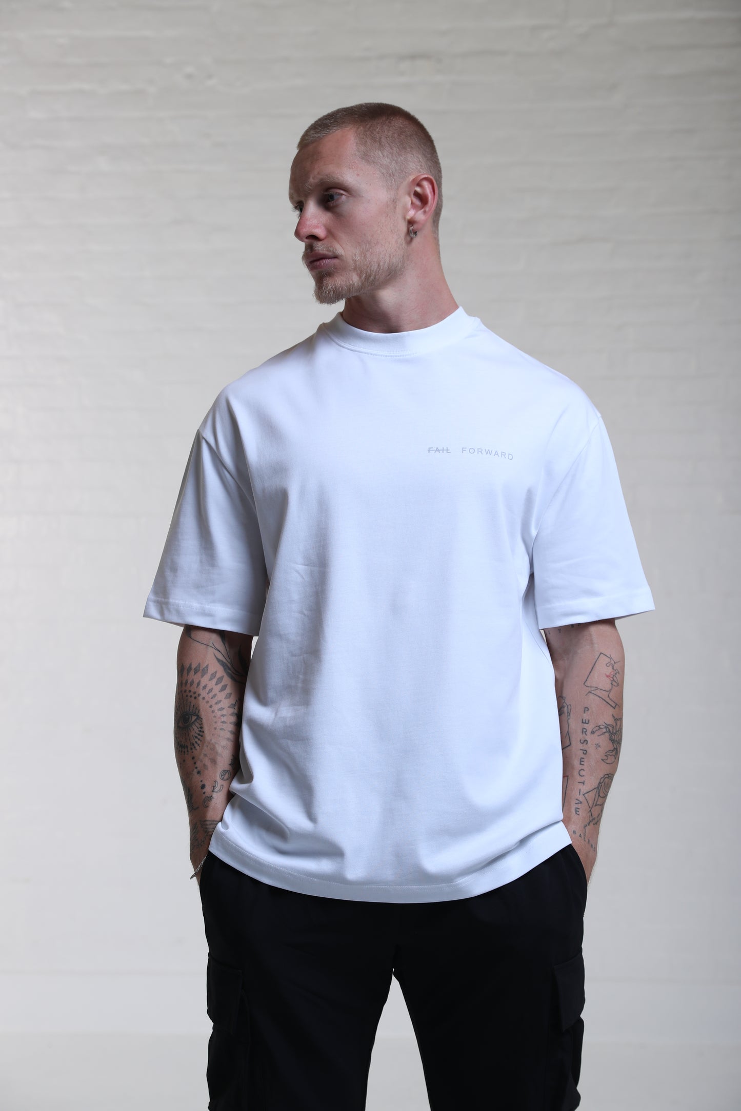 COTTON WHITE OVERSIZED TEE