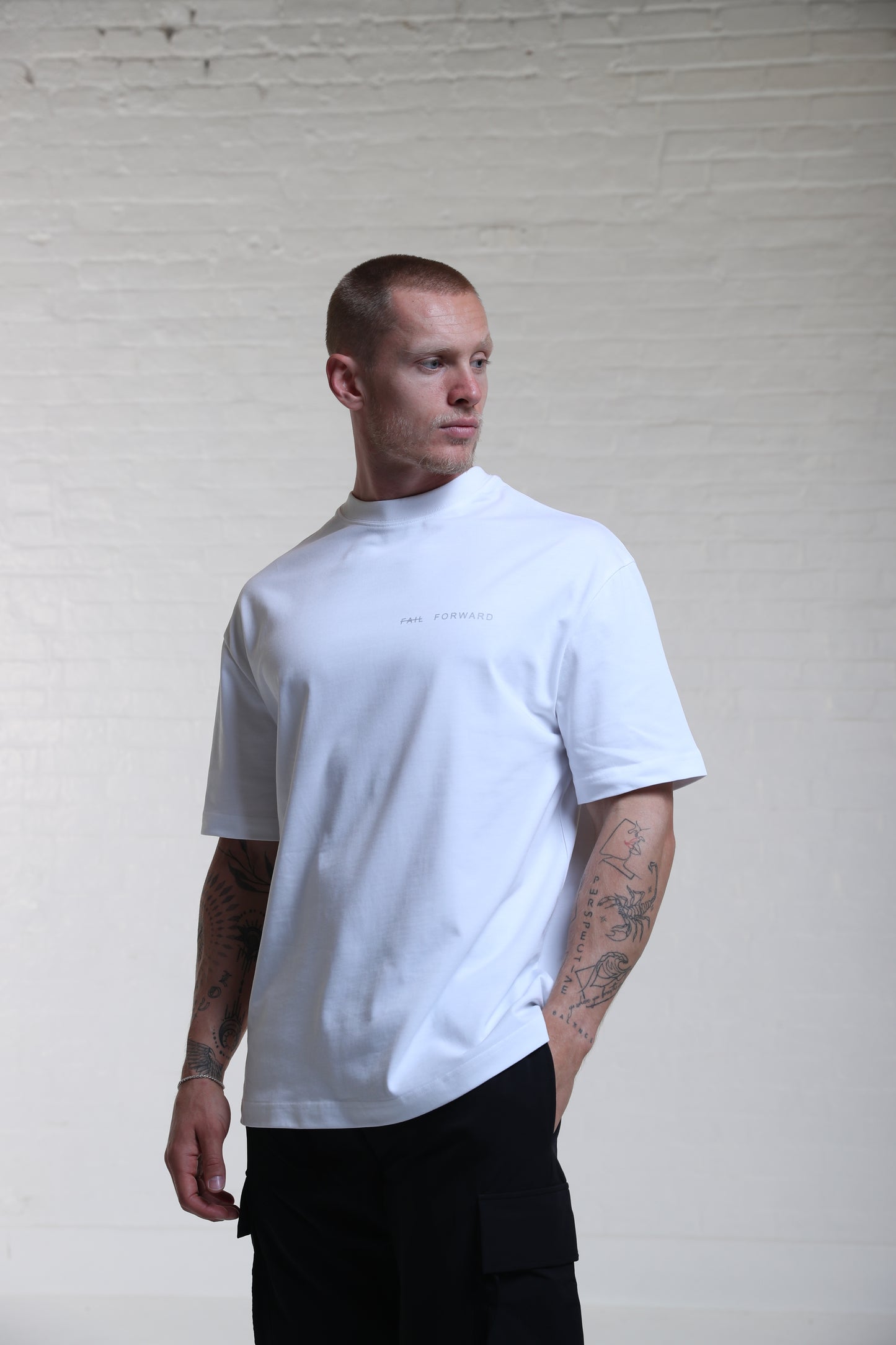 COTTON WHITE OVERSIZED TEE