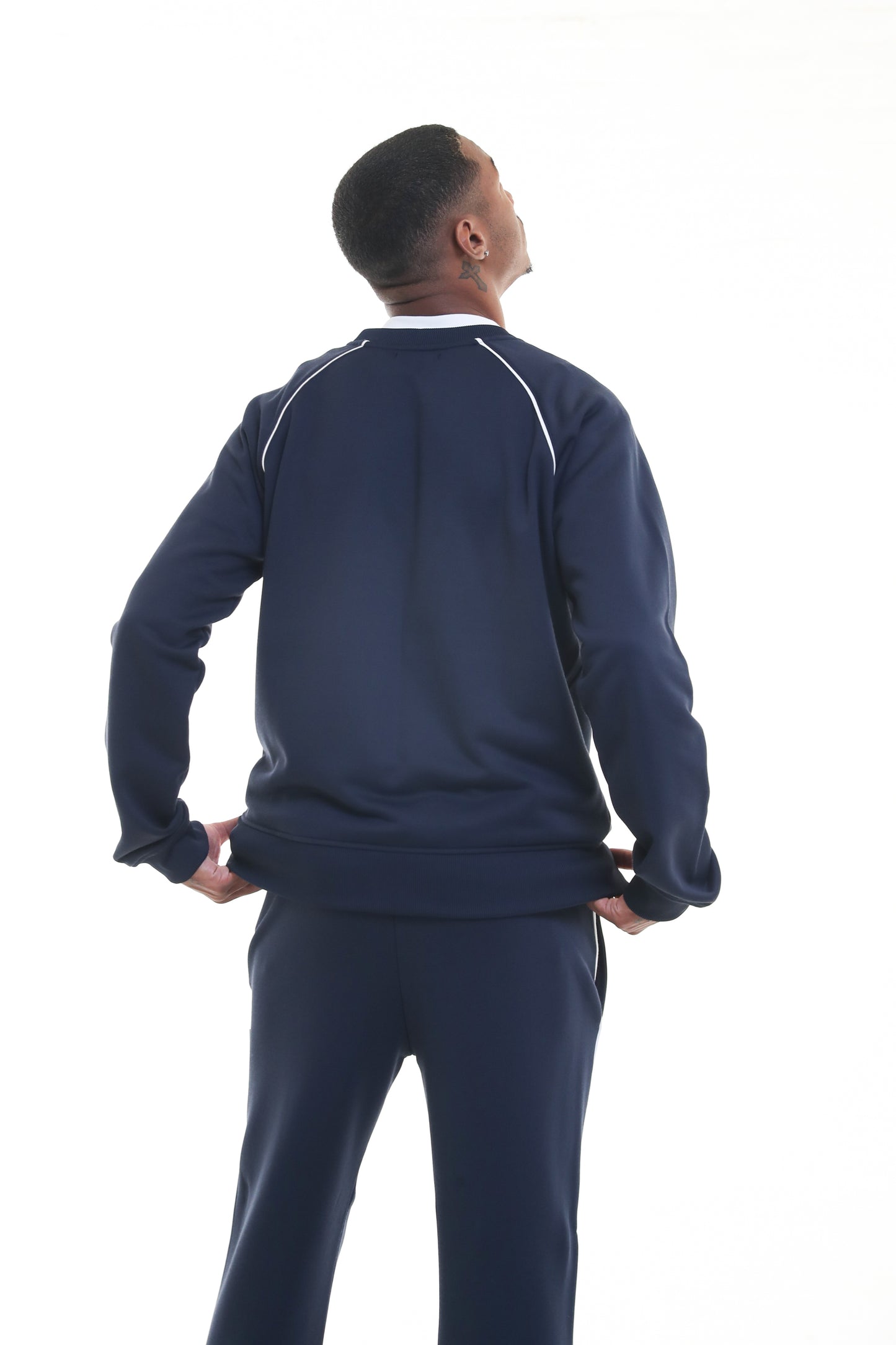 NAVY- ELEVATED EDGE - SWEATER