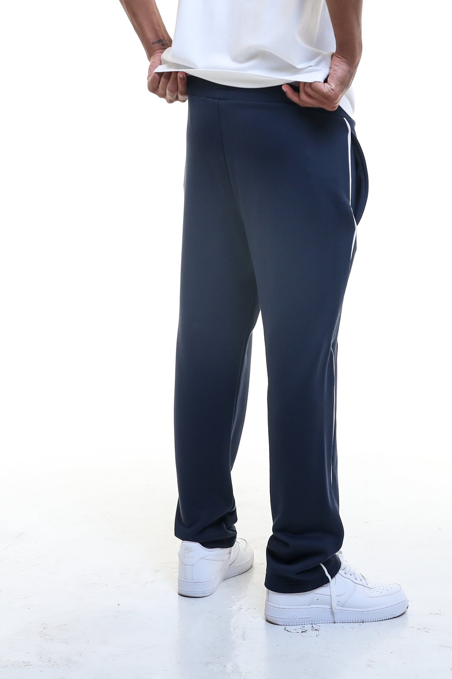 NAVY - ELEVATED EDGE - JOGGER