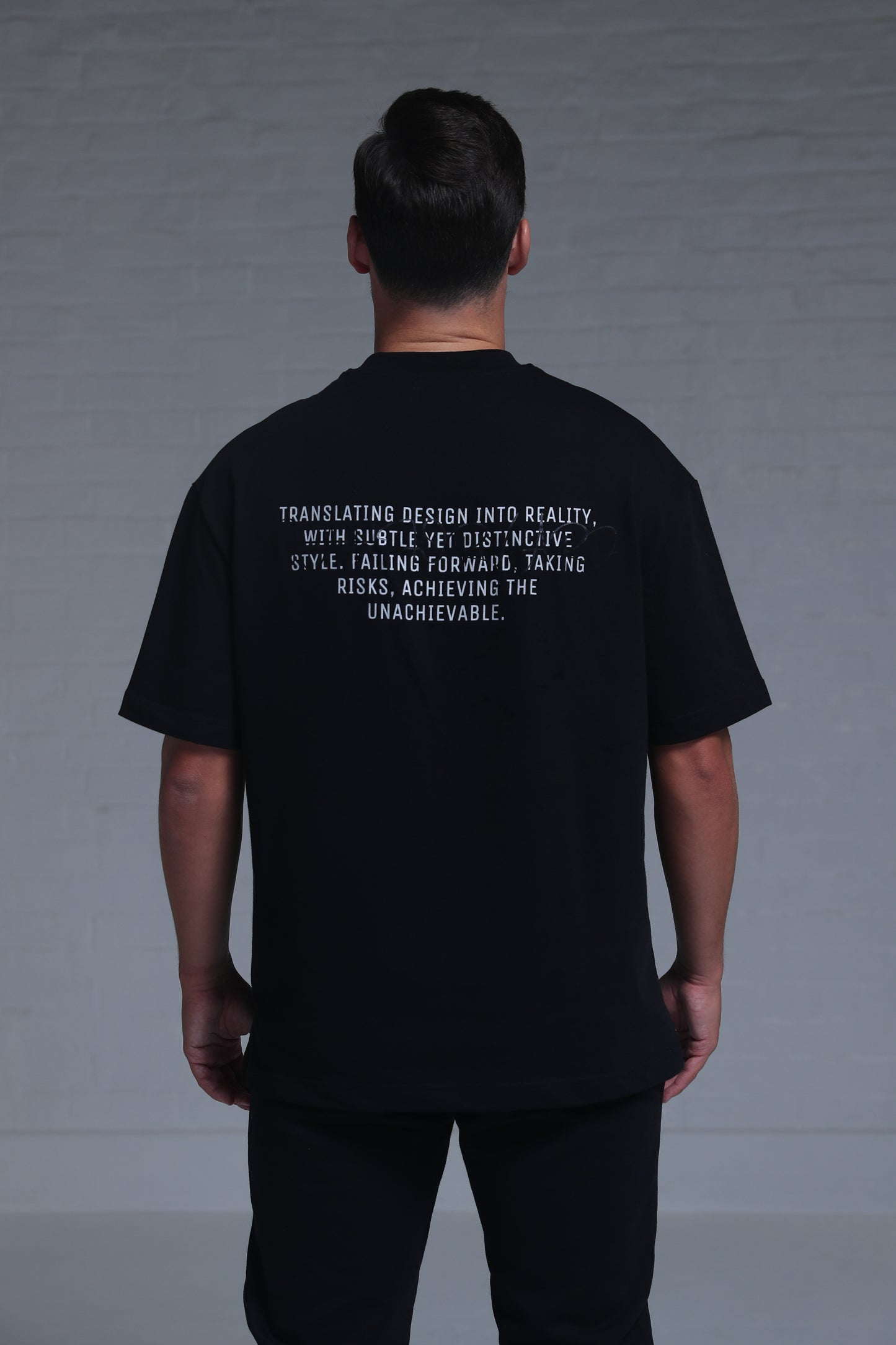 JET BLACK OVERSIZED TEE
