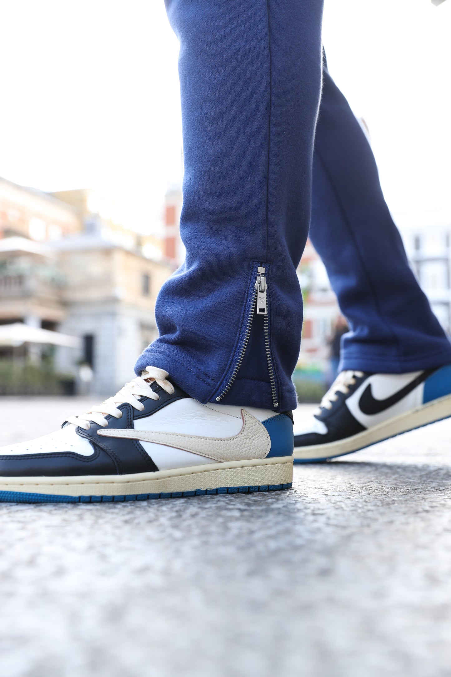 PIRA - YALE BLUE JOGGERS