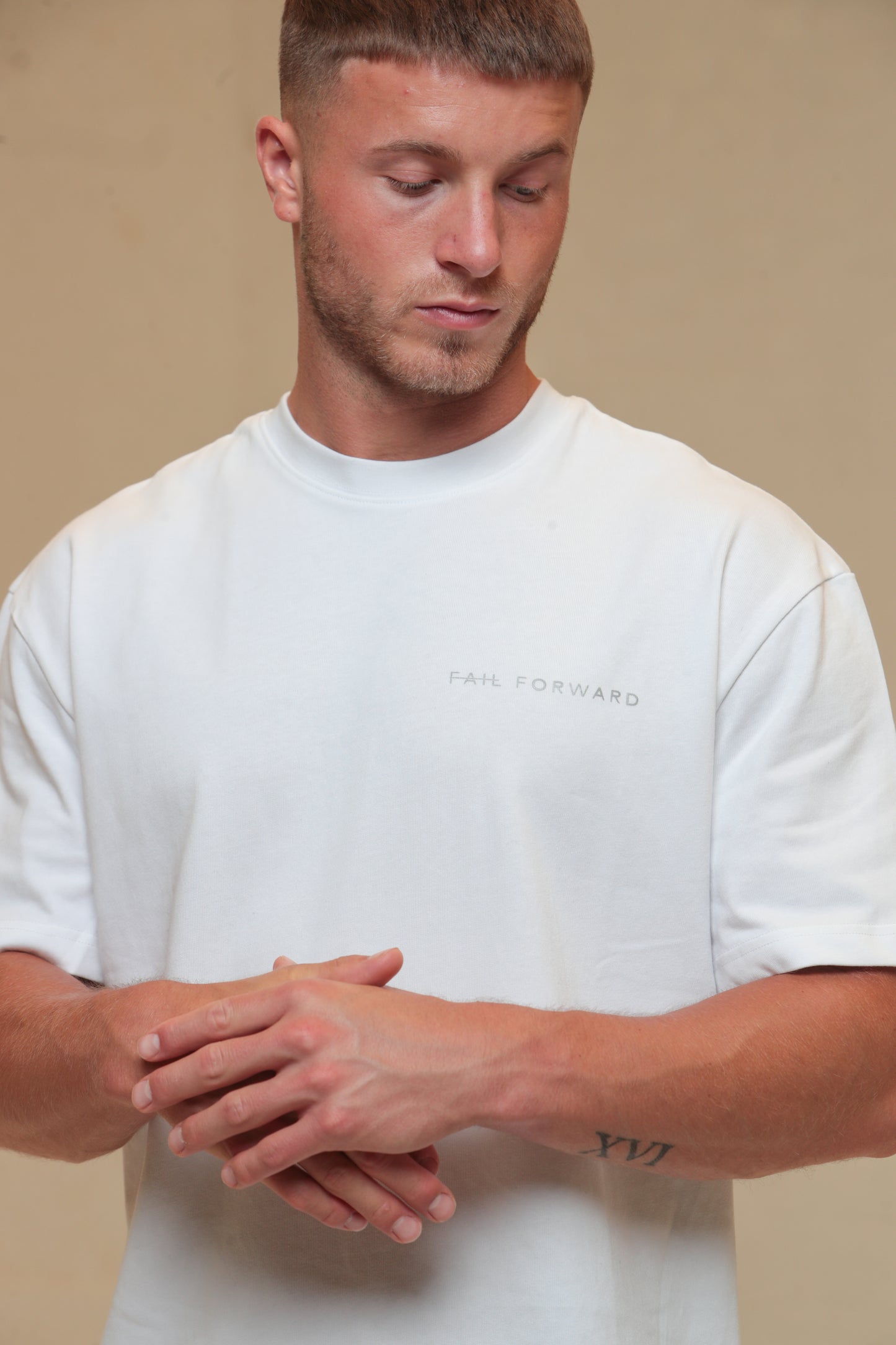 COTTON WHITE OVERSIZED TEE