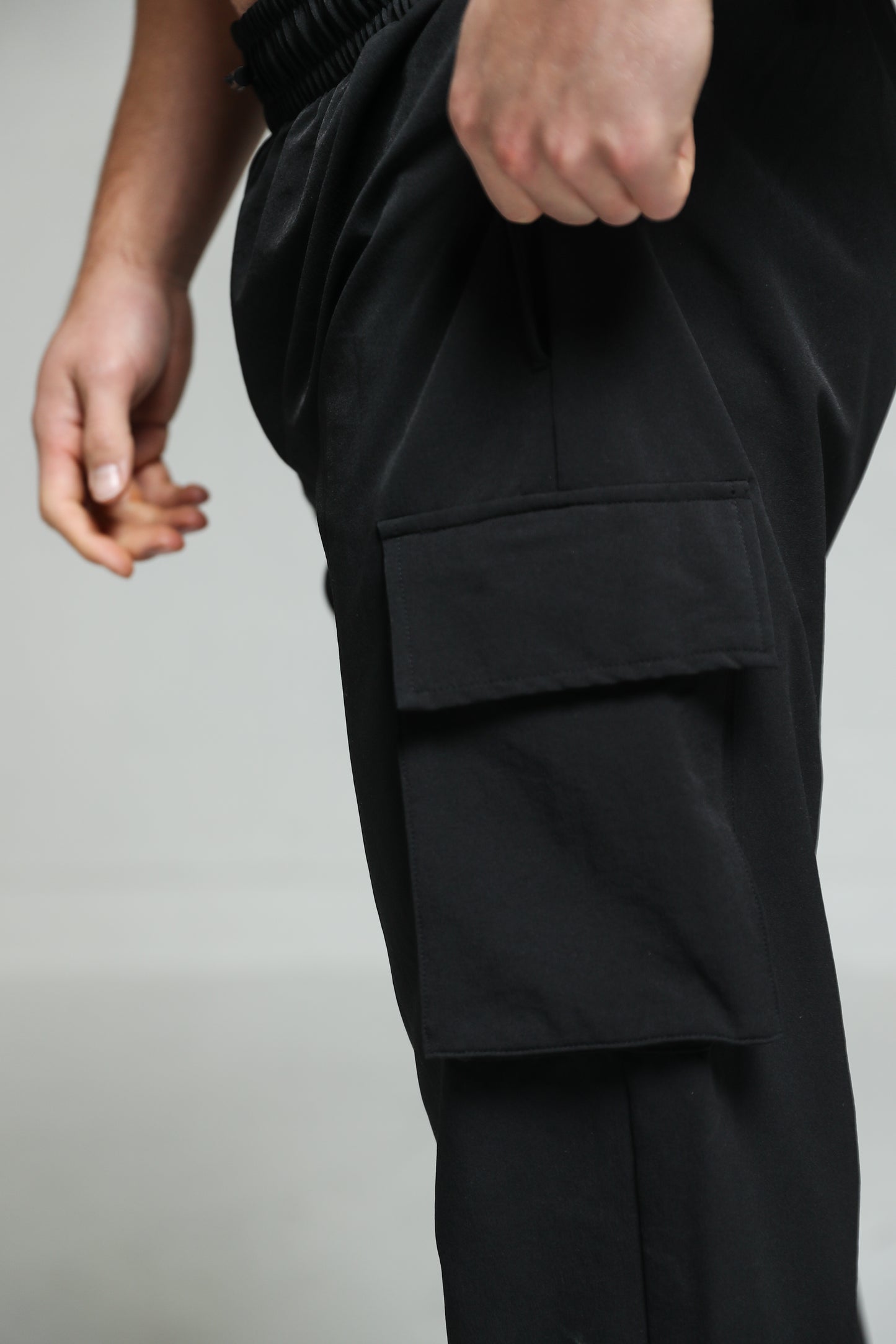 NOIR - STRAIGHT CUT CARGO