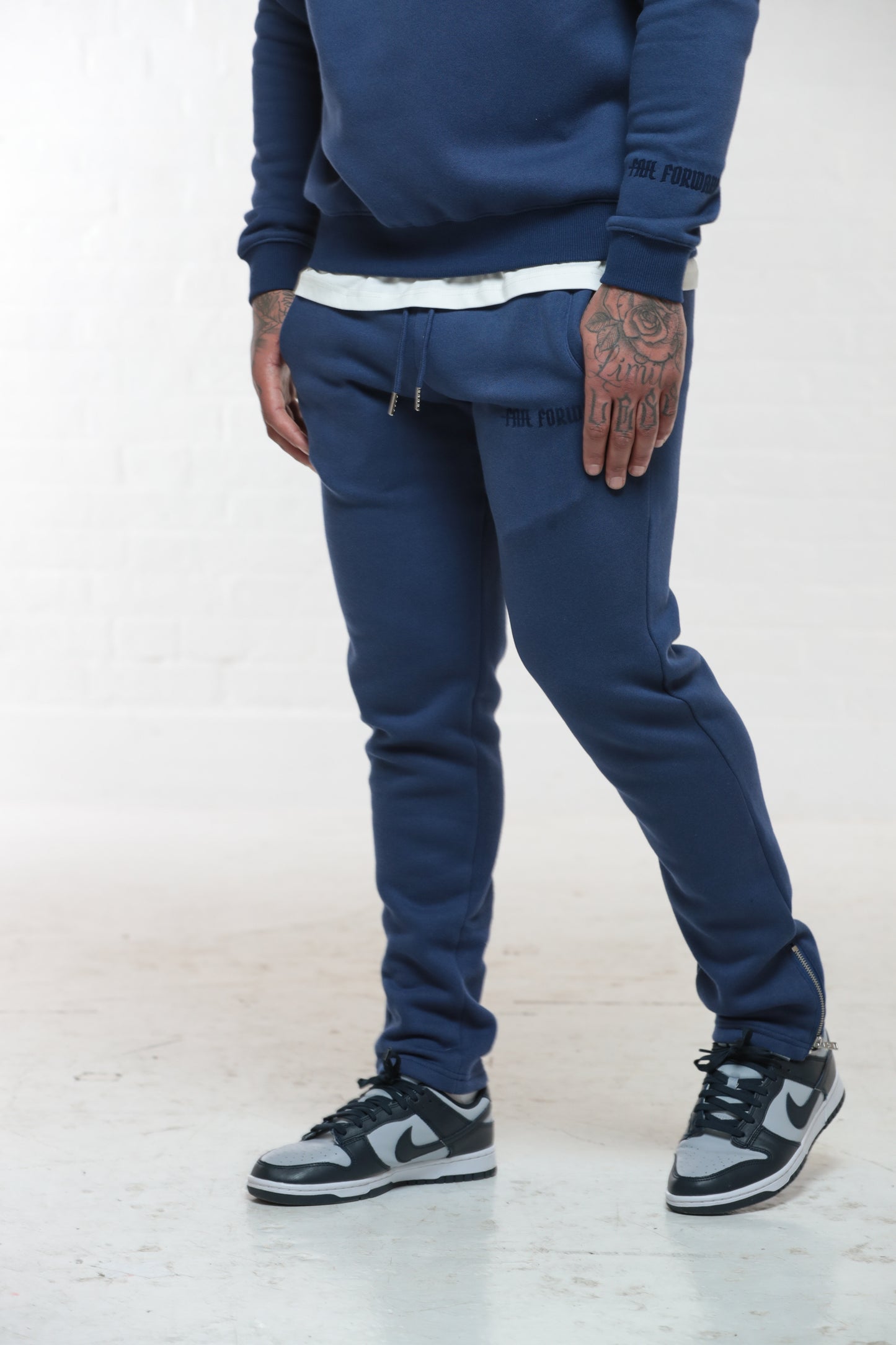 PIRA - YALE BLUE JOGGERS