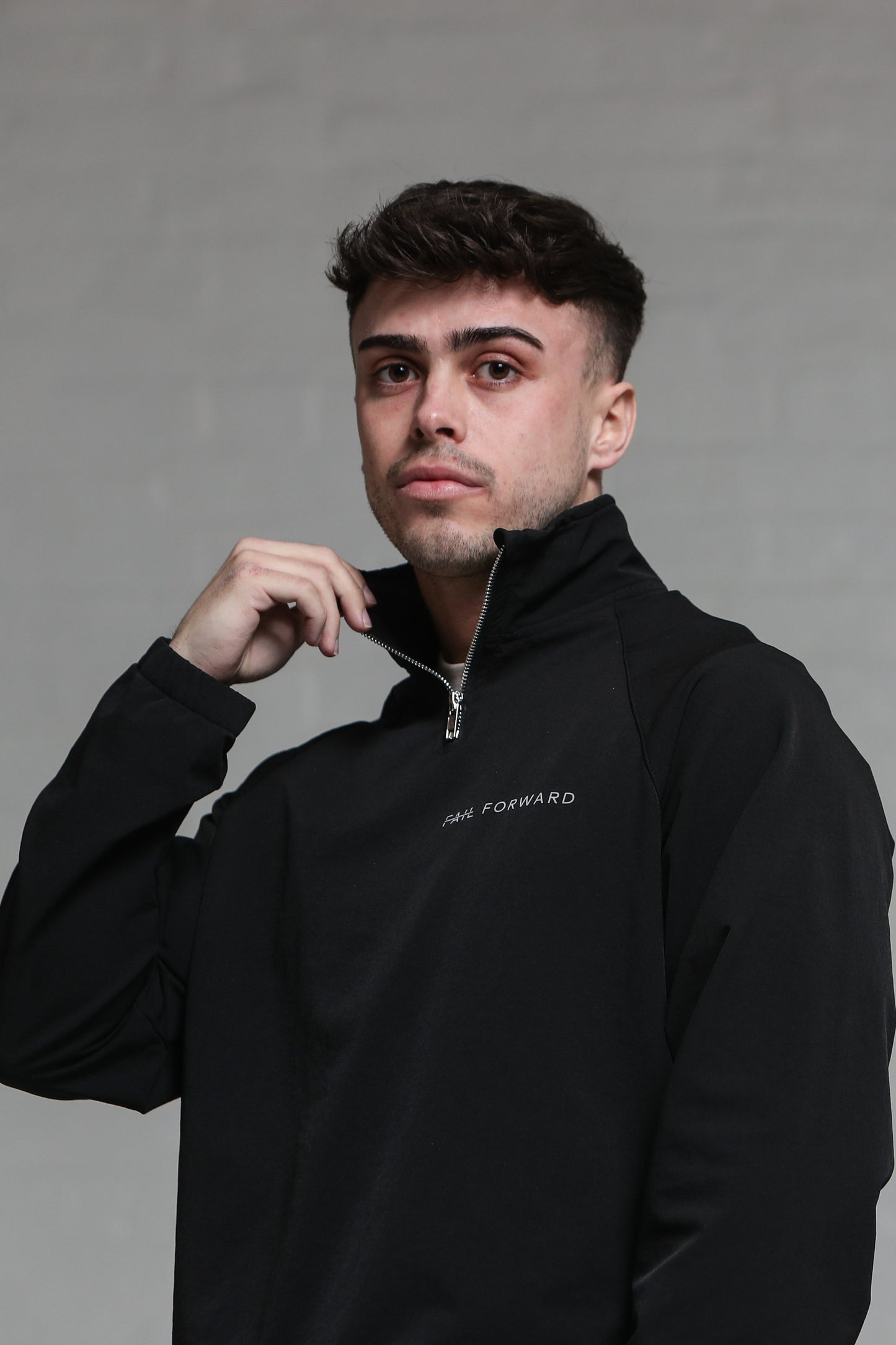 NOIR WINDBREAKER