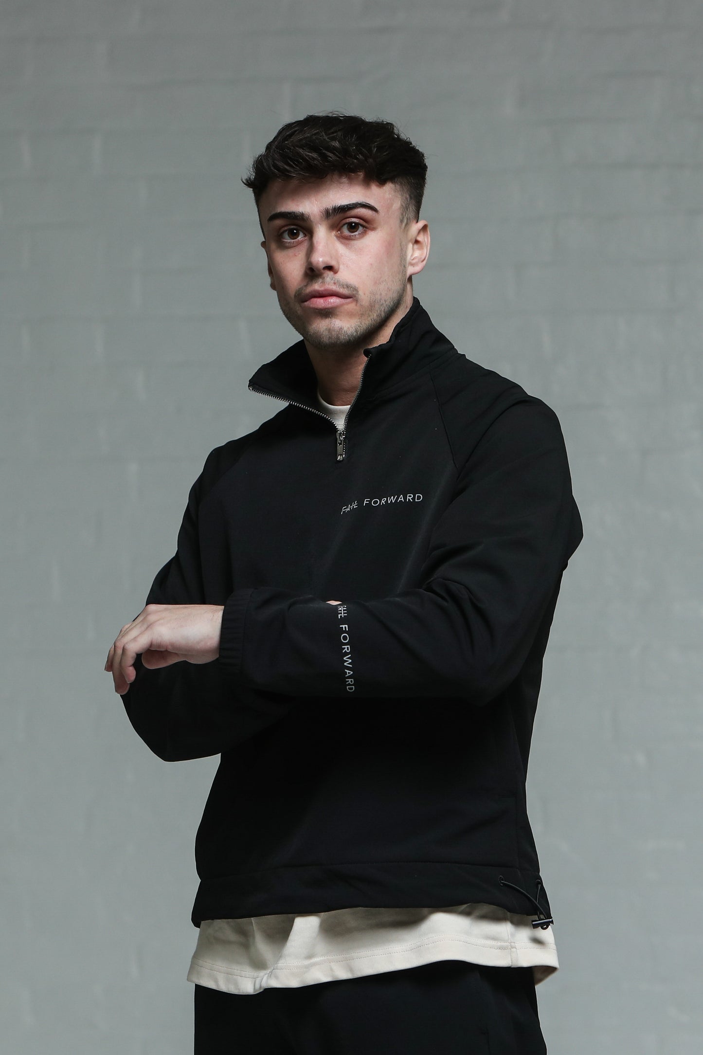 NOIR WINDBREAKER